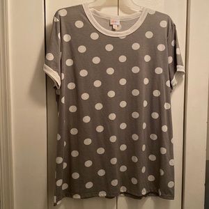 LuLa Roe Liv Tee Shirt